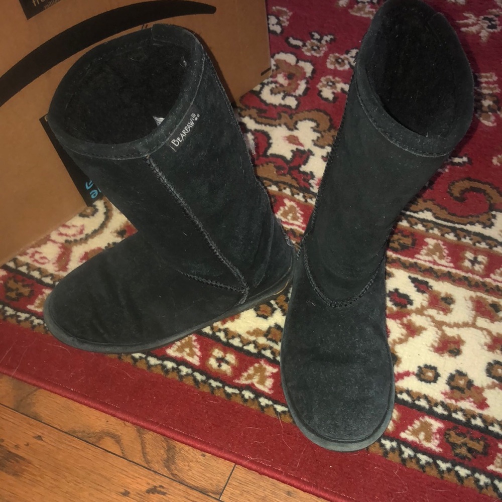 Bear paw boots